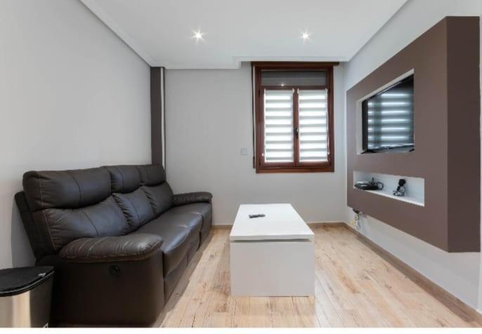 A Tan Solo 800 Metros De San Mames Apartment Bilbao Exterior foto
