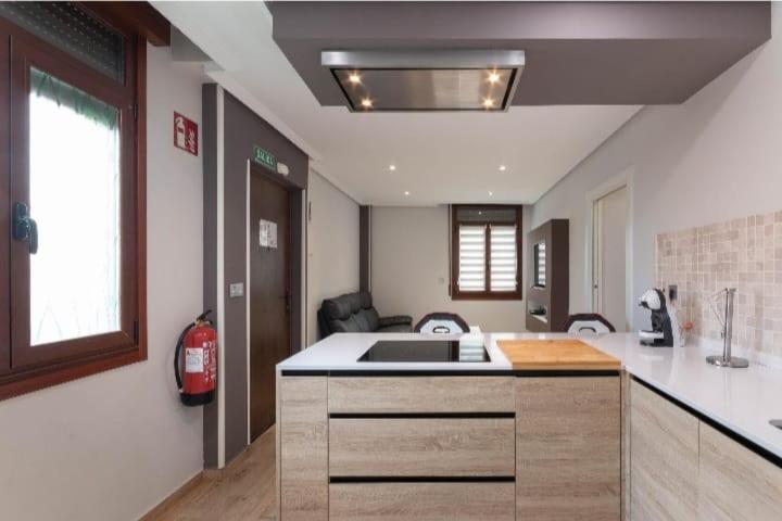 A Tan Solo 800 Metros De San Mames Apartment Bilbao Exterior foto